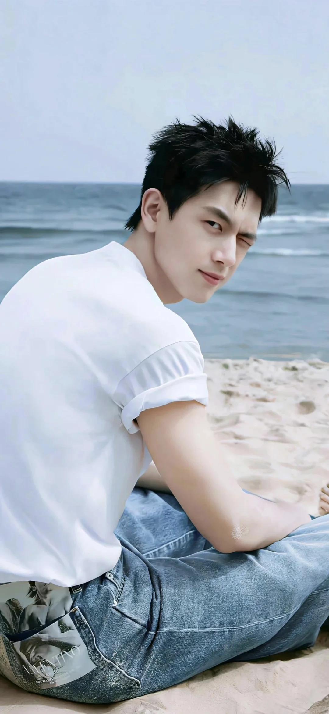 李现,阳光大方帅气男孩