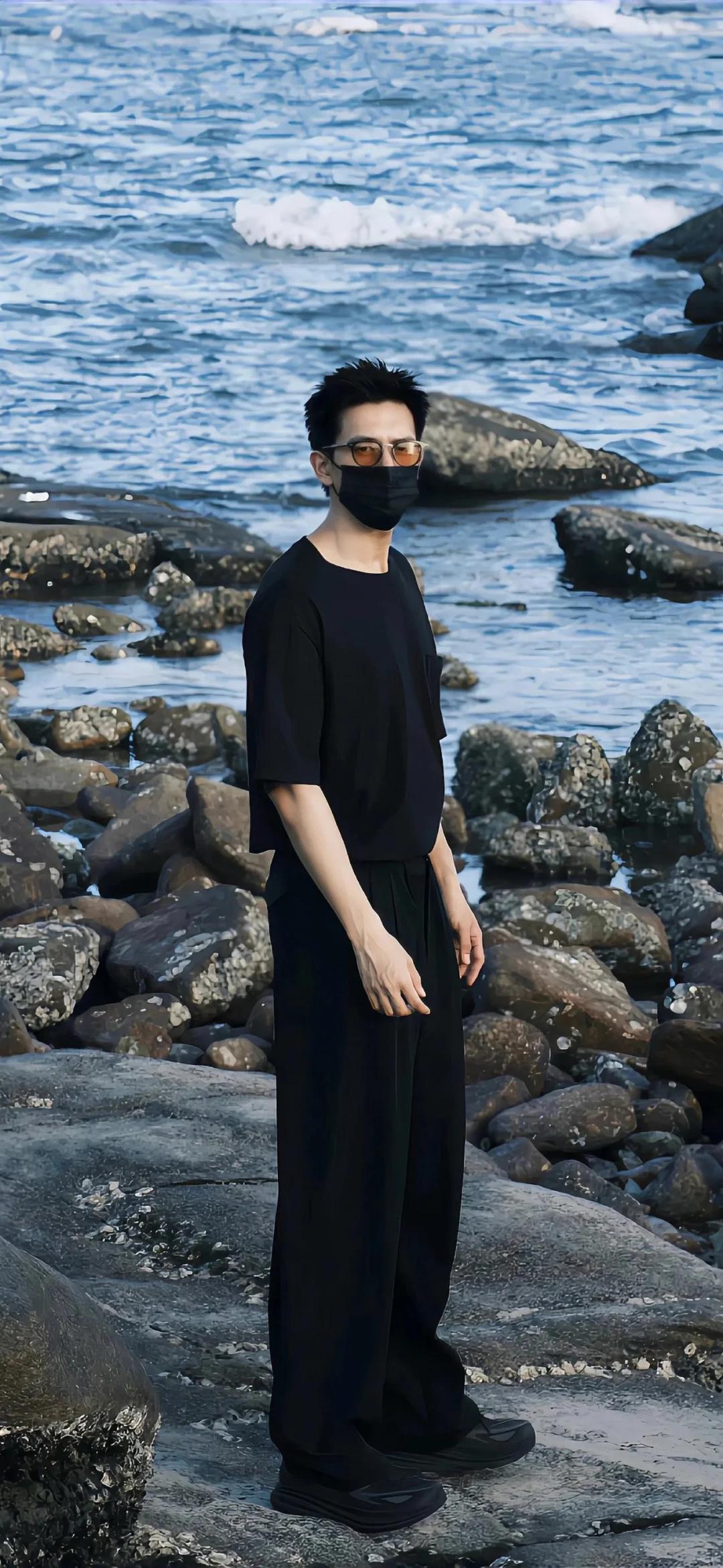 李现,阳光大方帅气男孩